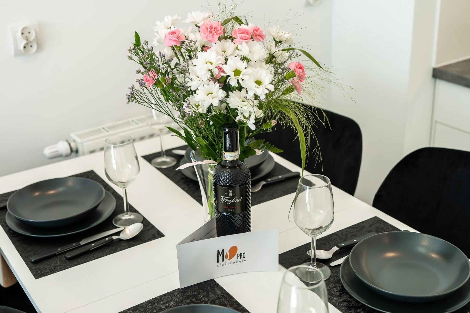Summer Lofts Premium With Parking *